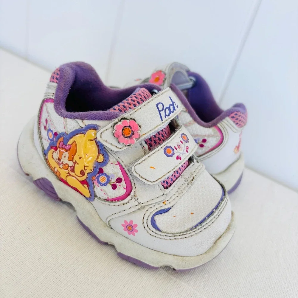 Vintage Winnie the Pooh Disney Floral Tennis Shoes Sneakers, Size 3